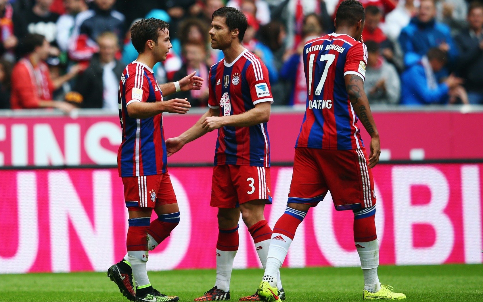九游娱乐下载-海港出局那不勒斯跨界，斯图加特社区盾前陷灵魂拷问